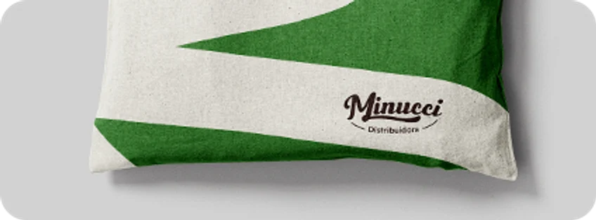 Aplicação da marca Minucci Distribuidora